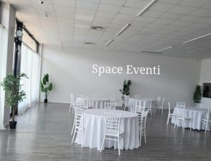 Location eventi aziendali Ancona sala per corsi di formazione meeting assemblee sala riuonioni startup coworking colazioni di lavoro