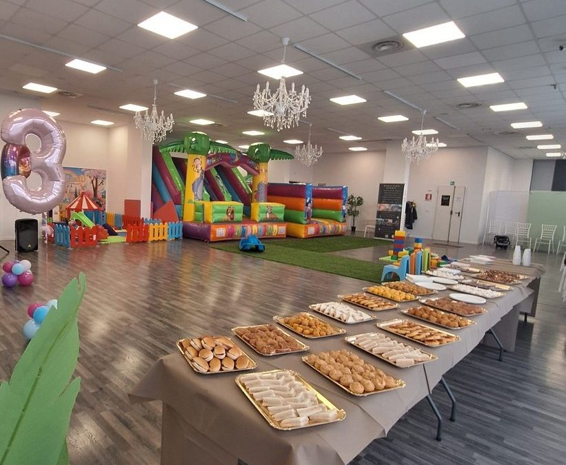 Vantaggi sala in affitto vs festa in casa come organizzare compleanno